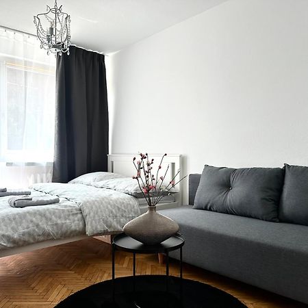 Wita Stwosza Apartment - Self Check-In 20H 弗罗茨瓦夫 外观 照片