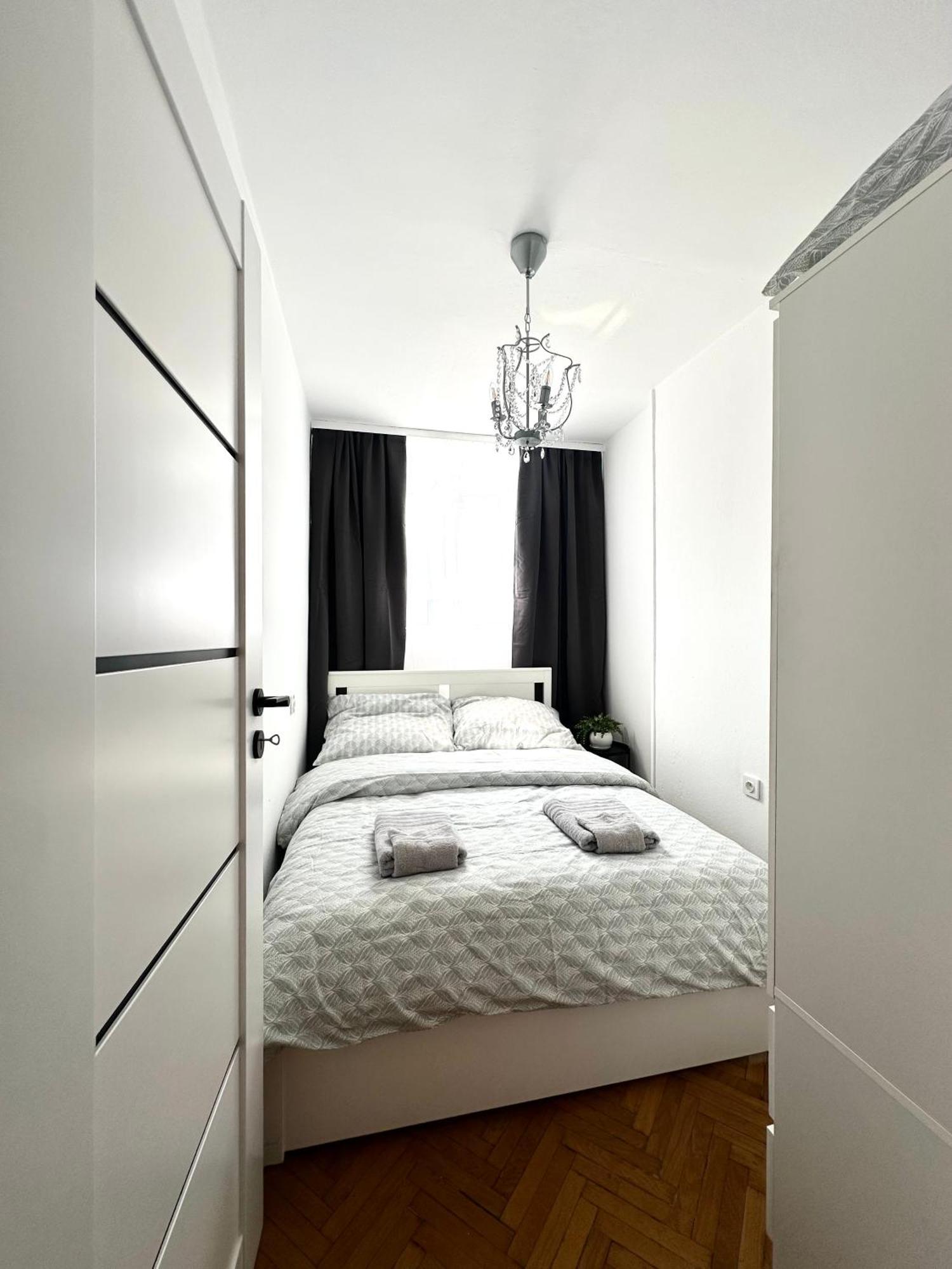 Wita Stwosza Apartment - Self Check-In 20H 弗罗茨瓦夫 外观 照片