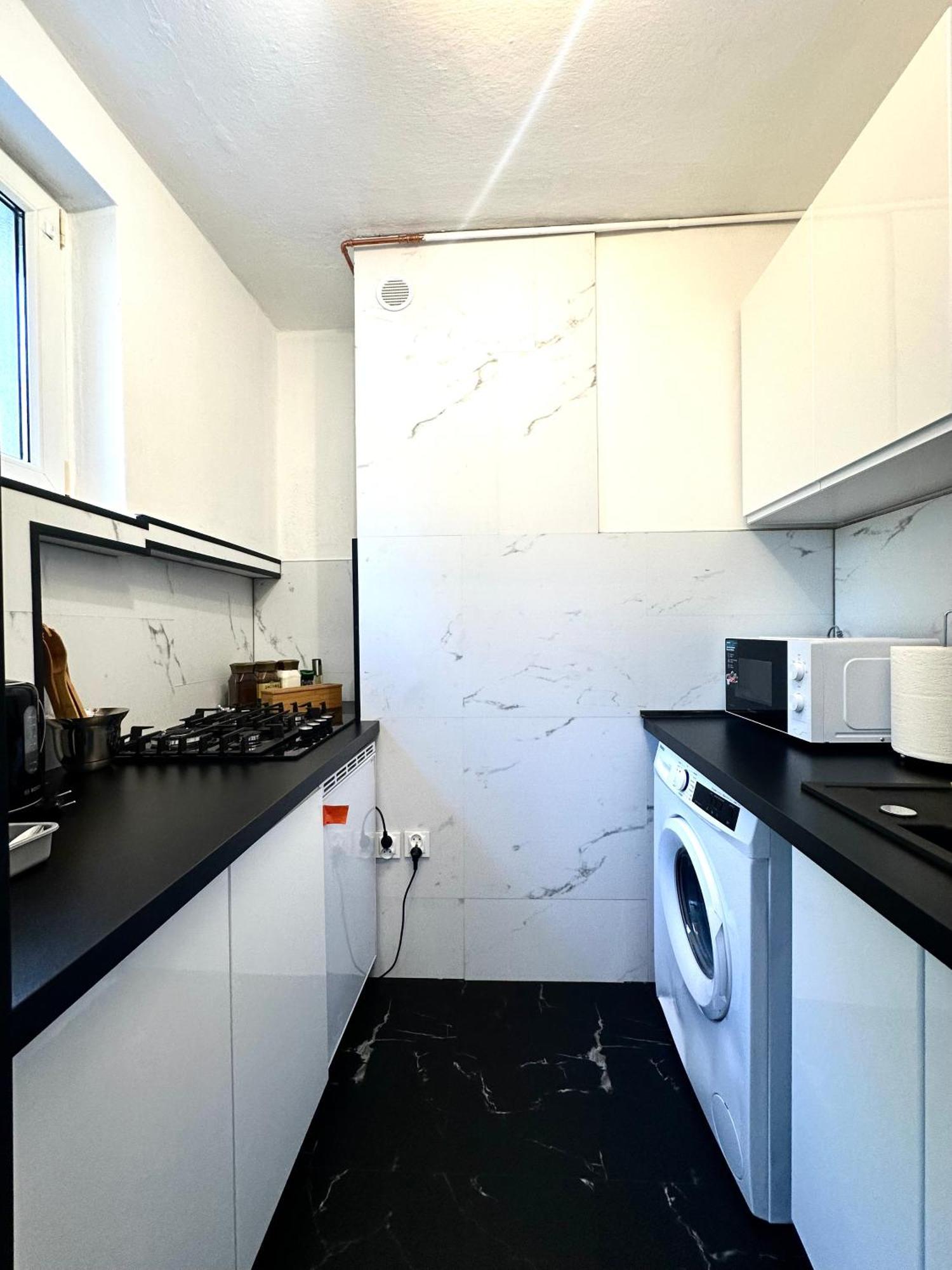 Wita Stwosza Apartment - Self Check-In 20H 弗罗茨瓦夫 外观 照片